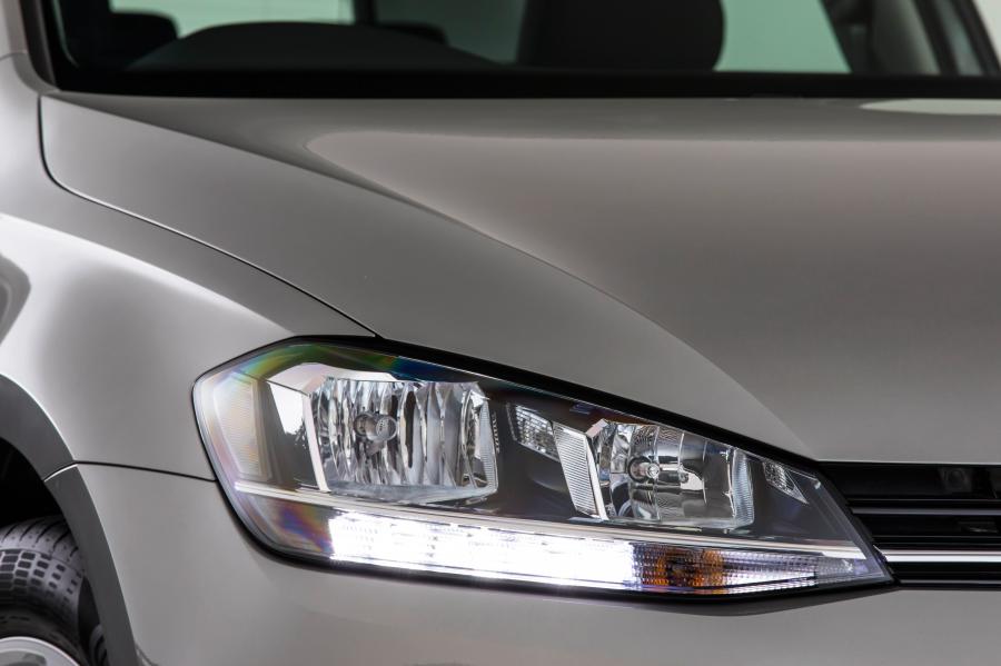 Детали экстерьера Volkswagen Golf TSI 5-Door 2017 года  (AU) (фото 9 из 21)